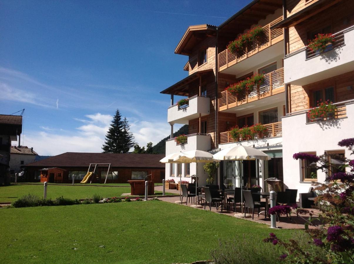Hotel Nele Ziano Di Fiemme Exterior photo